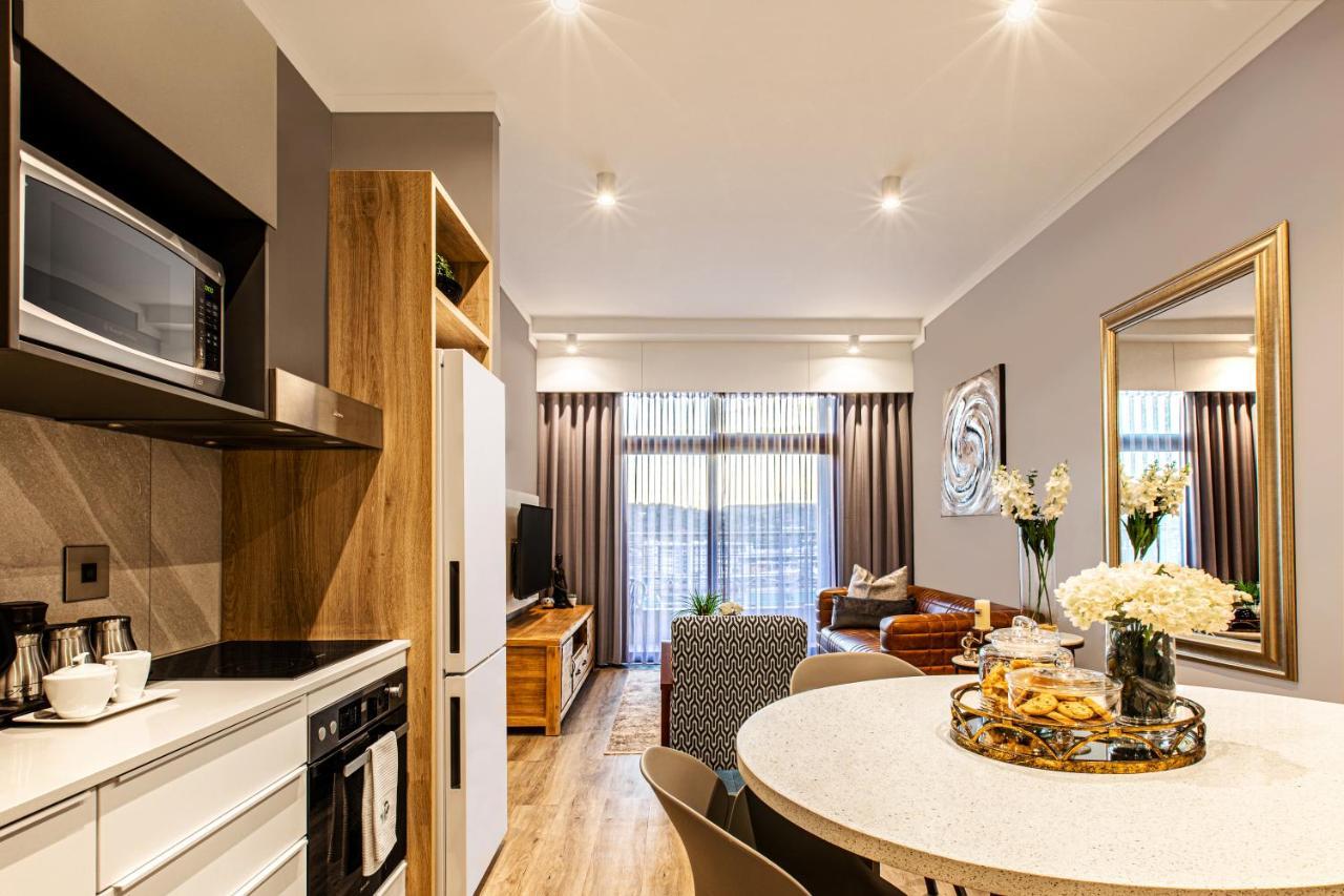 Menlyn Maine Residence Unit 1419 Pretoria Ngoại thất bức ảnh